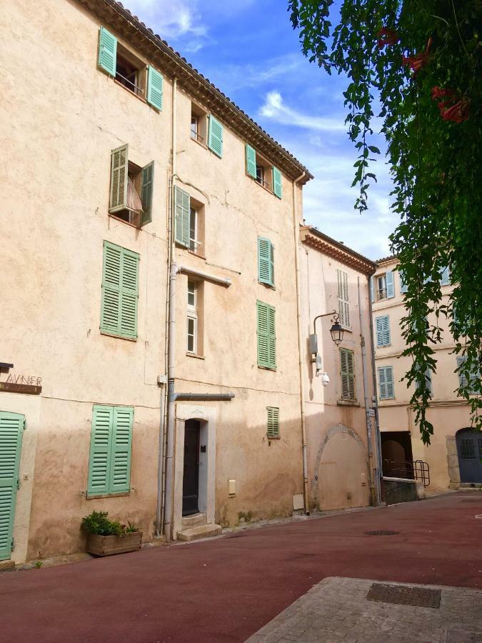 Appart Suquet Avec Terasse Vue Mer Cannes Exteriör bild